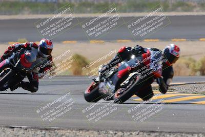 media/Oct-08-2022-SoCal Trackdays (Sat) [[1fc3beec89]]/Turn 14 (1050am)/